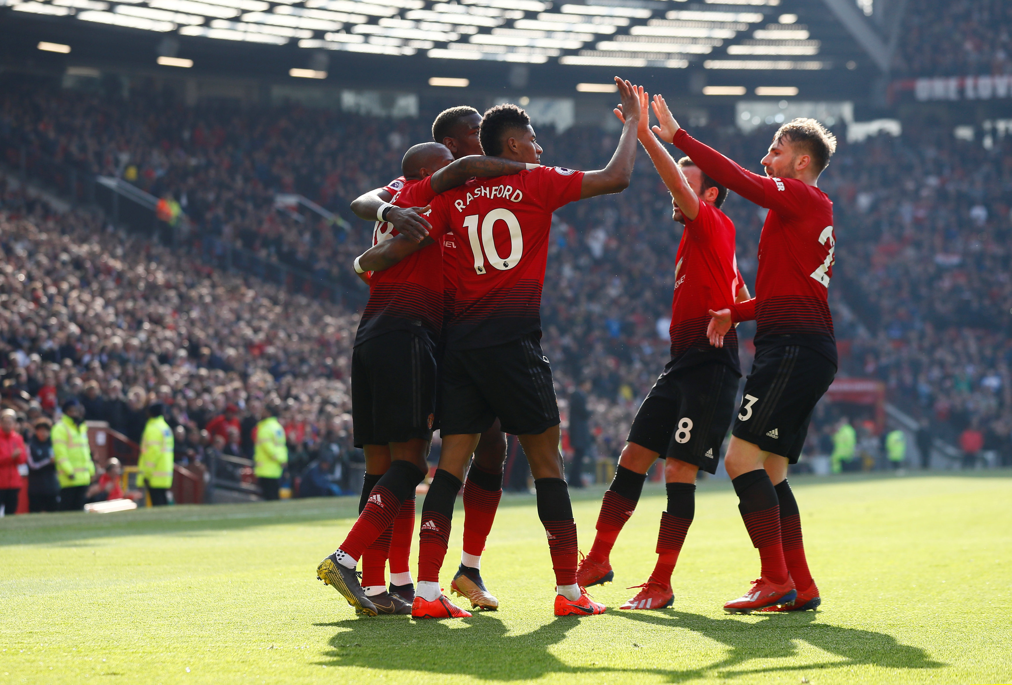 斯基拉：图拉姆想加薪续约，希望年薪接近劳塔罗的800万欧.